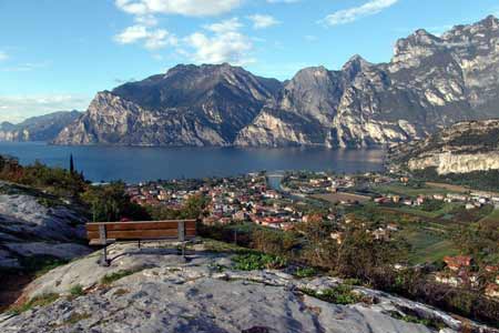 Immobilie am Gardasee mit Seeblick